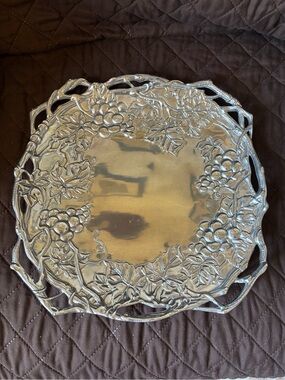 Decorative Arthur Court Silver-Tone Grape Vine Serving Tray